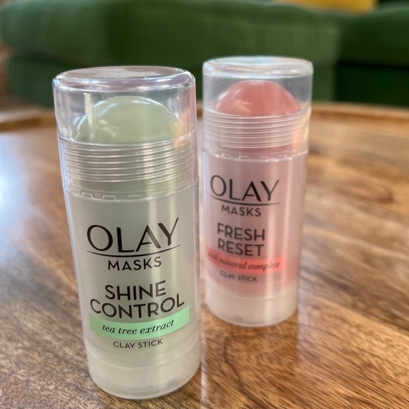 Set of 2 Oil Of Olay Stick Masks - Picture 4 of 11